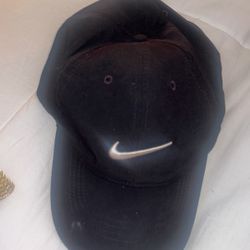 Nike Black Cap
