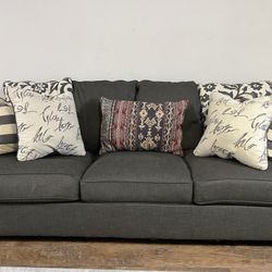Levon Sofa
