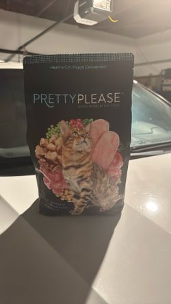 Dry Cat food Never Opened 45lb Total + Cat Litter Only 100