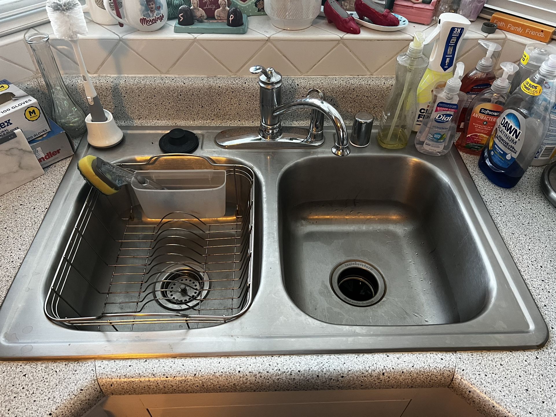 33” 22” Stainless Steel Sin With Attached Garbage Disposal And Dishwasher Attachment And Faucet. 