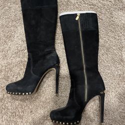 Micheal Kors Boots 