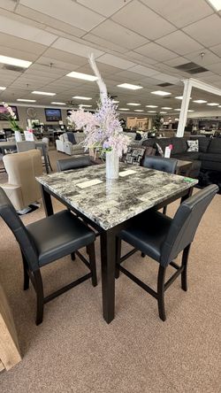 5 PC DINING TABLE
