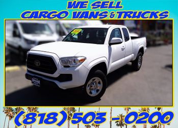 2020 Toyota Tacoma SR