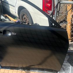 23-25 Dodge Hornet Front Right Door Shell