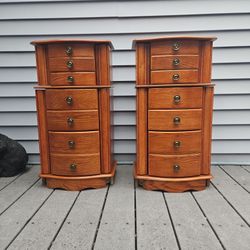 Nightstands  / Jewelry Stands