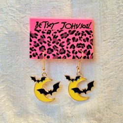 Spooky Bats & Moon Halloween enamel goldtone Coil and Ball Style wire earrings