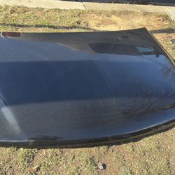 2006 Tahoe Z71 OEM Hood (NonHD)