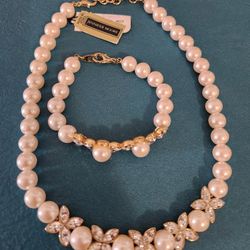 Jennifer Moore Necklace And Bracelet 
