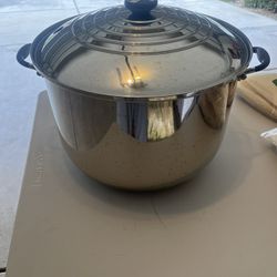 Royale Prestige Pot 30qt 