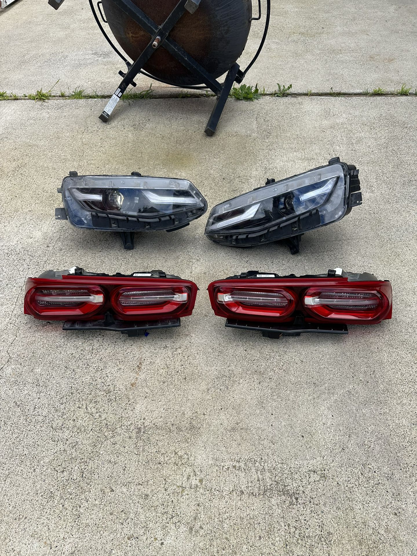 Camaro Headlights And Tail Lights 2019-2024