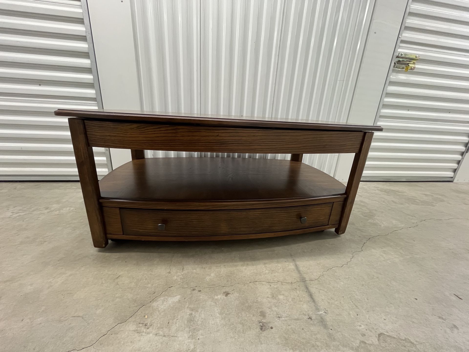 Coffee And End Tables