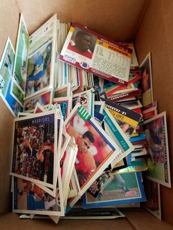 BASEBALL AND FOOTBALL CARDS