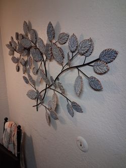 Metal Leaf Branch Wall Art Decor