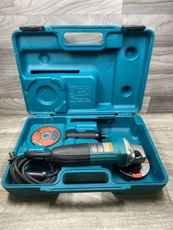 Makita 4" Corded Angle Grinder GA4030(A1D032756)