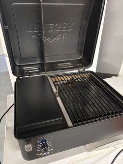 Traeger Portable Pellet Grill