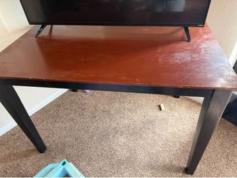 Dinning room table