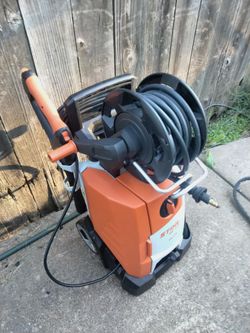 Stihl Electric Pressure Washer with Hose Reel