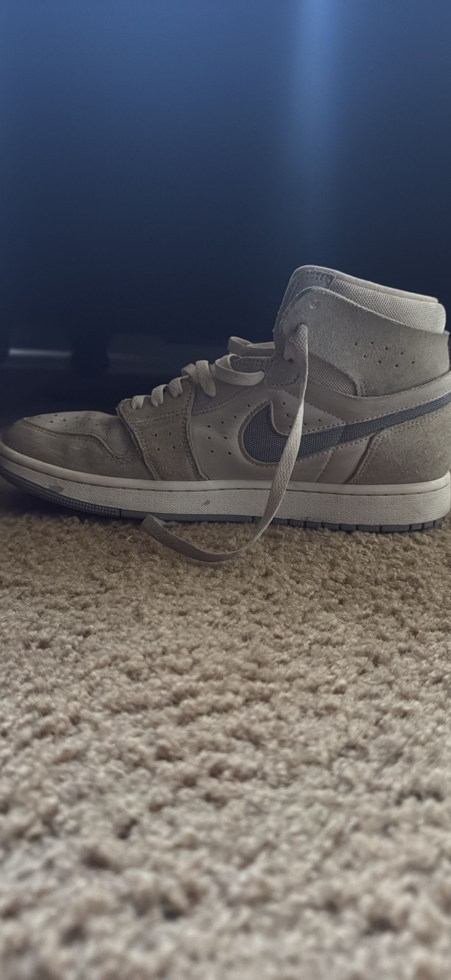 Nike Air Jordan 1 Zoom Air High Tops - Light Beige/Off-White (Used)