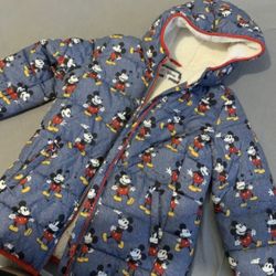Beautiful Puffy Disney Jacket Mickey Mouse Heart ❤️