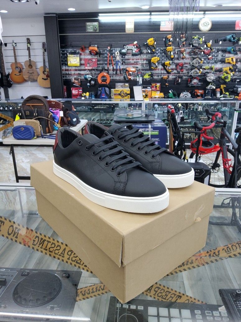 Burberry Black Sneakers