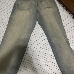 Brand New Raspberry Hills Jeans M