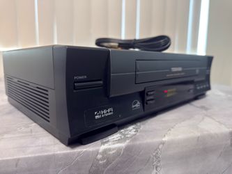 Toshiba W512 Video Cassette Recorder 4-Head Hi-Fi Stereo No Remote - TESTED 💥