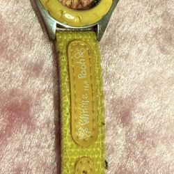 Winne The Pooh watch - good working condition