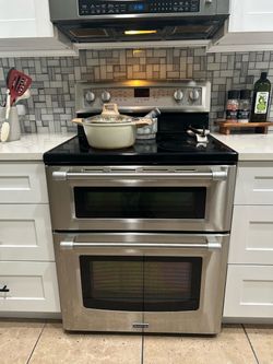 MAYTAG STOVE