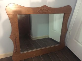 Vintage mirror really good condition 40” wide 36” tall