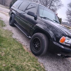 1999 Cadillac Escalade