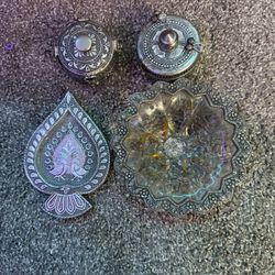 Decorative Items 