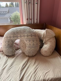 Two Boppy Pillows plus extra cover