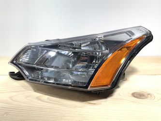 Ford Focus Headlight