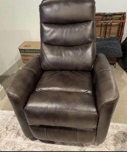 Recliner 