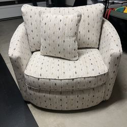 Lazy Boy Swivel Chair