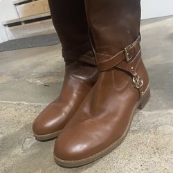MK Size 6 Women’s boots