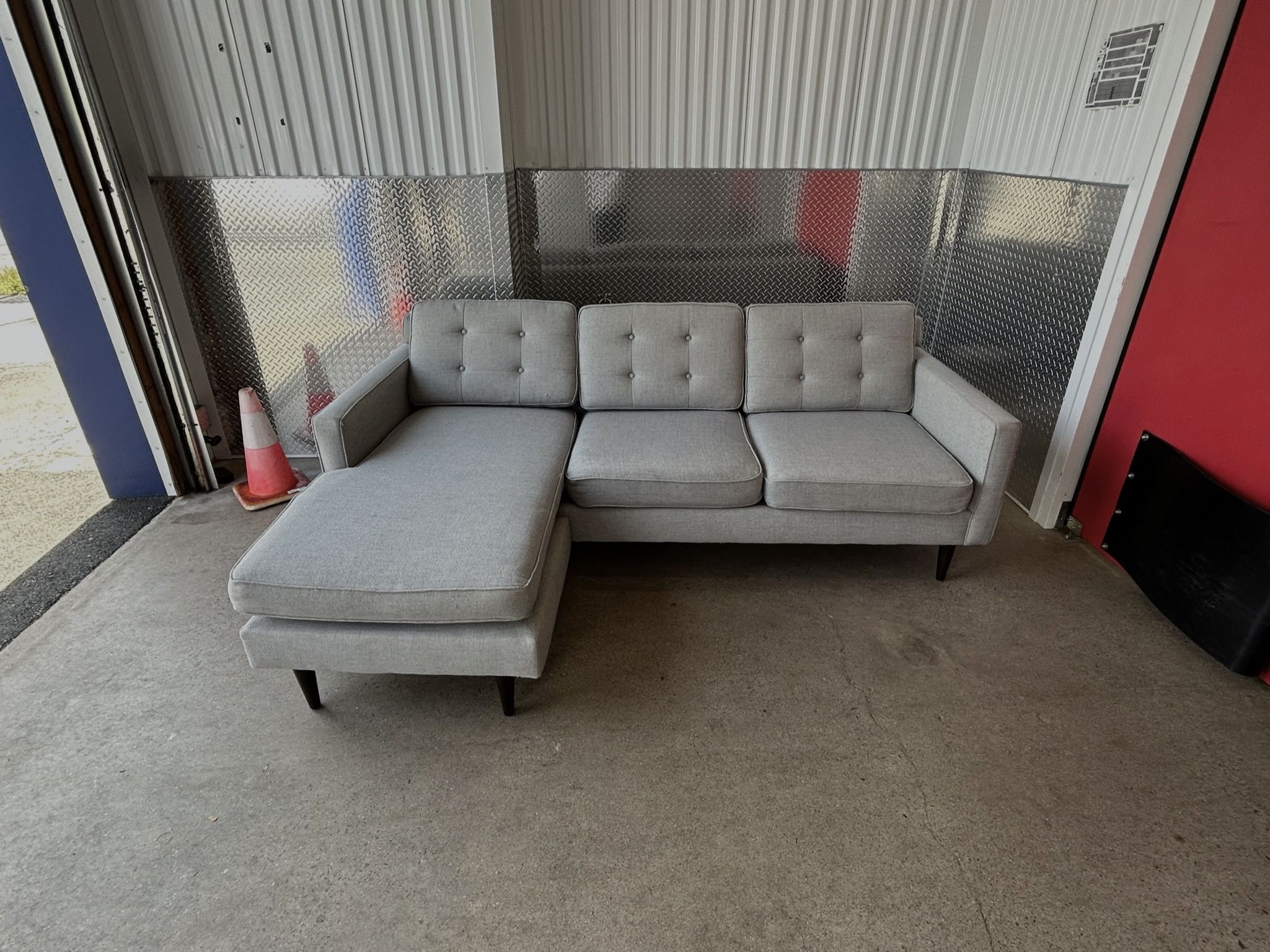 ( Free Delivery ) West Elm Drake Light Gray Sectional Couch
