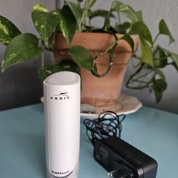 ARRIS Surfboard S33 Modem