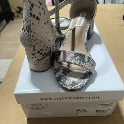 Steve Madden Sandals