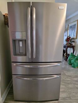 Frigidaire Refrigerator