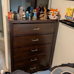 Five Drawer Dresser