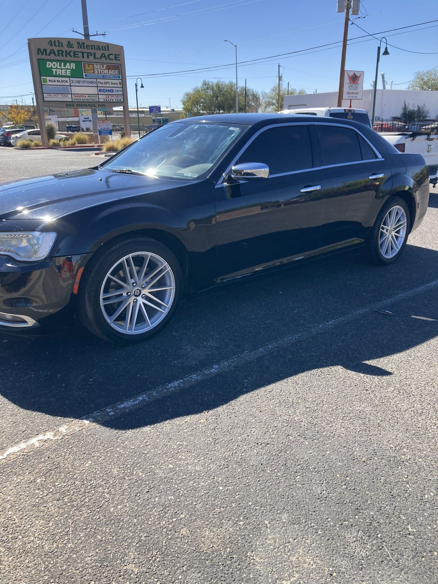 2018 Chrysler 300