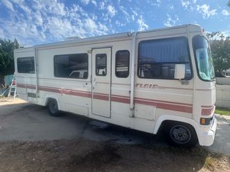 1990 Ford Fleetwood A Class