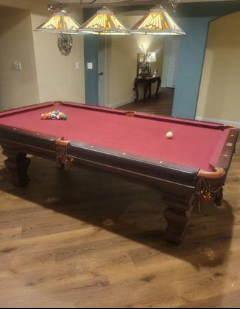 High End Pool Table 