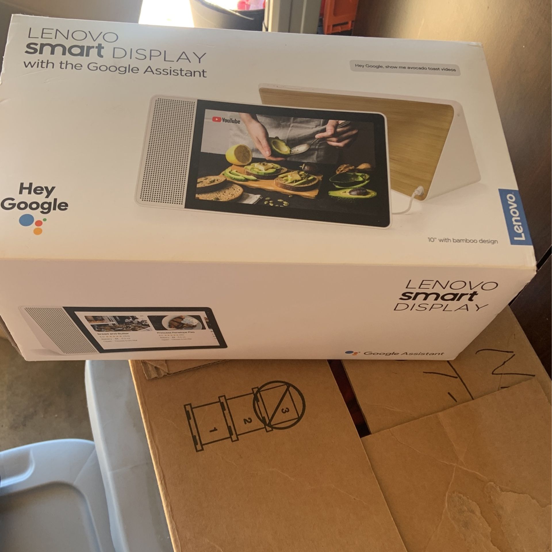 Lenovo Smart Display Google Assistant