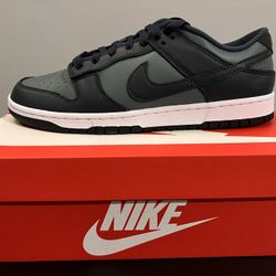 Nike Dunk Low PRM