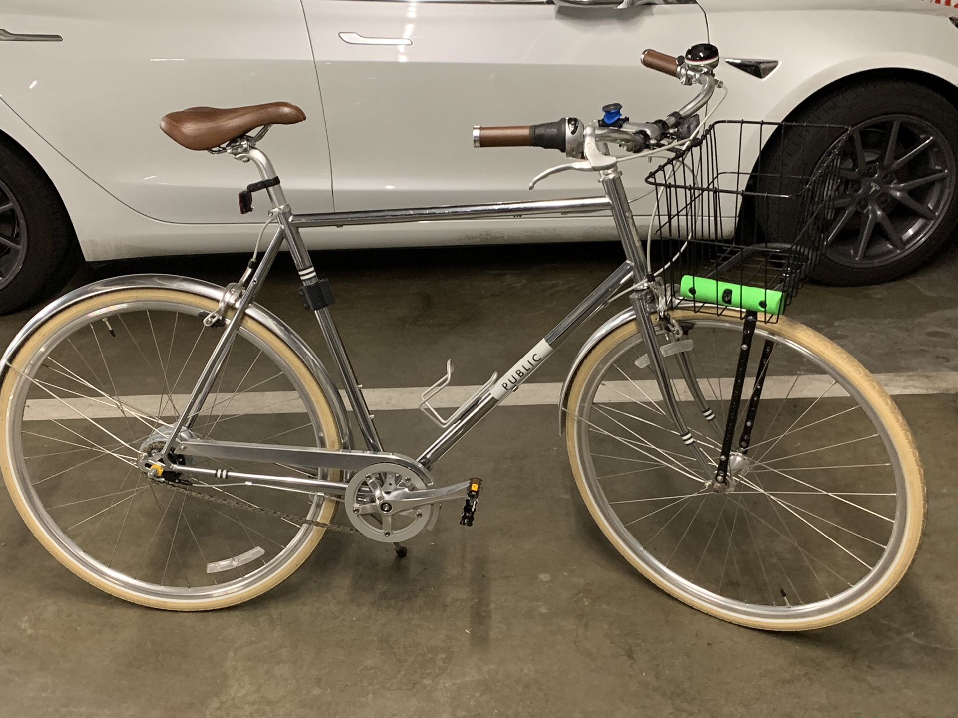 Public D8i Chrome bicycle - barely used