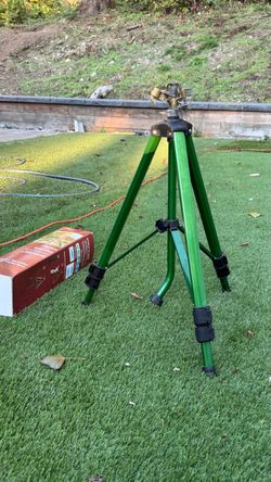 Sprinkler tripod