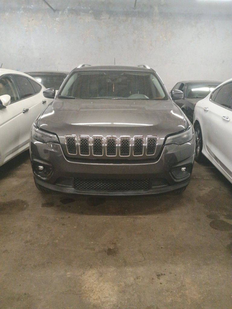 2016 Jeep Cherokee