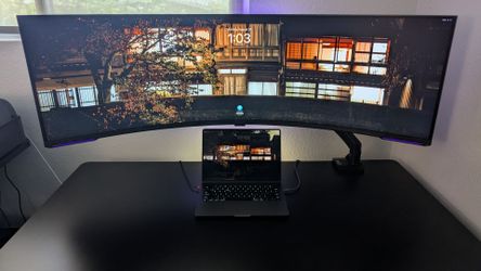 Samsung 57" 4K Odyssey Neo G9 (G95NC) ultra-wide gaming monitor